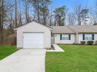 6432 River Park Dr, Riverdale, GA 30274