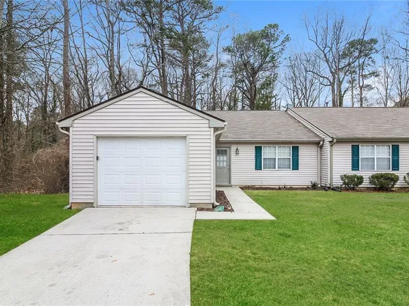 6432 River Park Dr, Riverdale, GA 30274