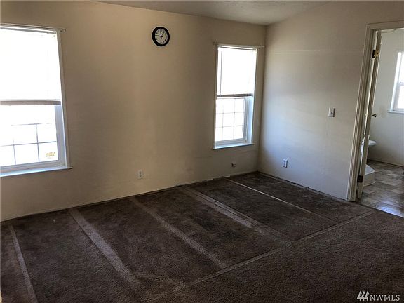 4th image of 8016 31st Ave S #42