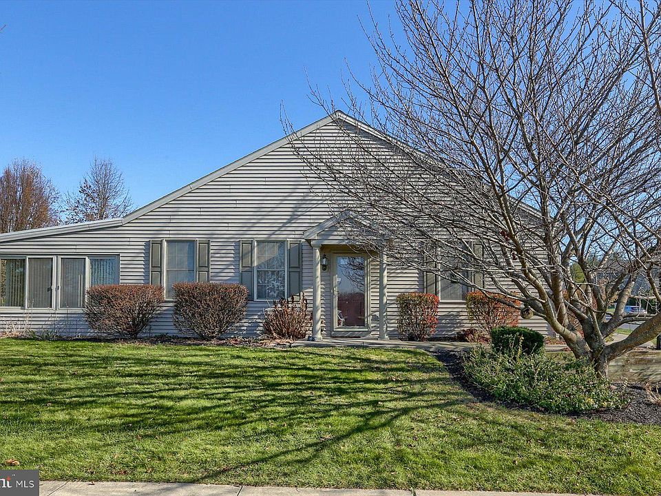 1967 Deer Run Dr, Hummelstown, PA 17036 Zillow