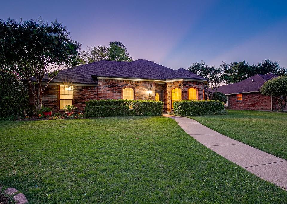 1st image of 6717 Sweetwater Dr