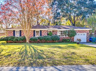 1244 Redeemer Dr, Hanahan, SC 29410