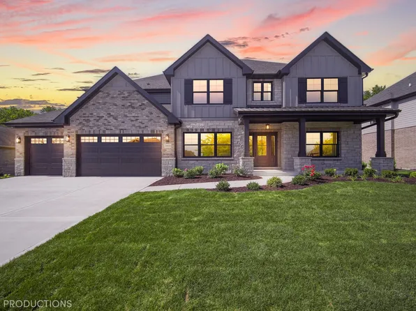 20426 Grand Traverse Dr, Frankfort, IL 60423