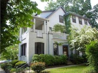 91-93 Abbottsford Rd, Brookline, MA 02446