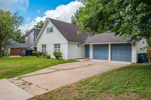 5504 Coventry Ln Photo 1