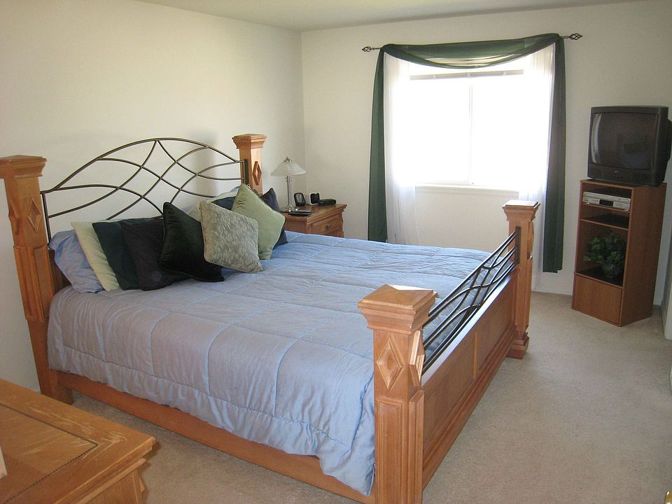 Master Bedroom Suite