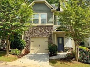 1064 N Village Dr, Decatur, GA 30032