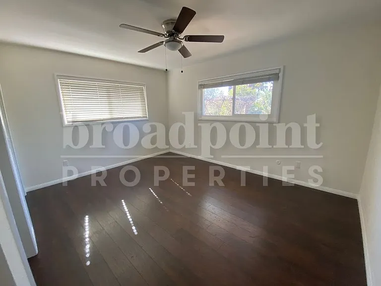 30459 Rolling Hills Dr — Photo 12