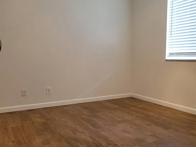 1409 Sabal Trl — Photo 13