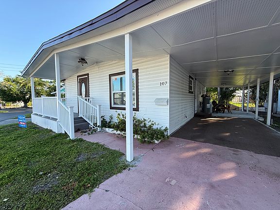 5th image of 3503 58th Ave N #107A