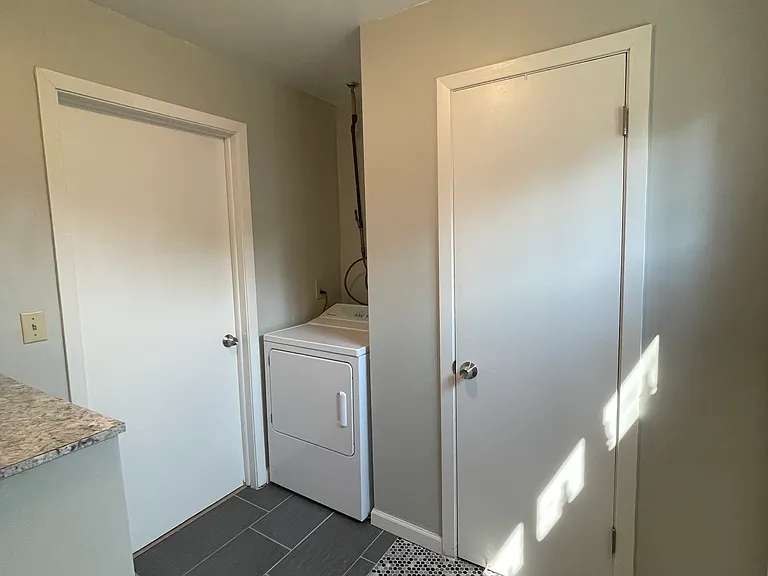 6309 Logan Ave S — Photo 13