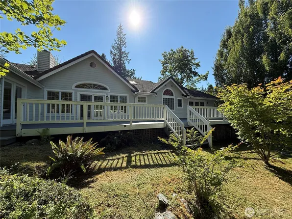 200 Lilac Drive, Mount Vernon, WA 98273