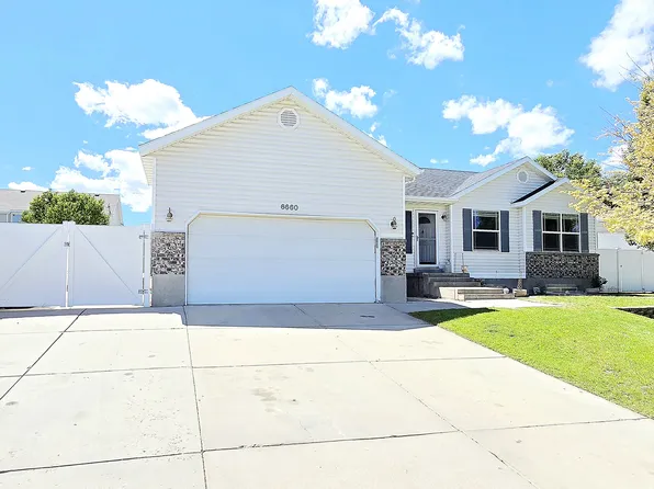 6660 S Duchess St, West Jordan, UT 84081