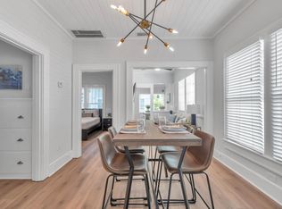 125 8th Ave N #1/2, Saint Petersburg, FL 33701