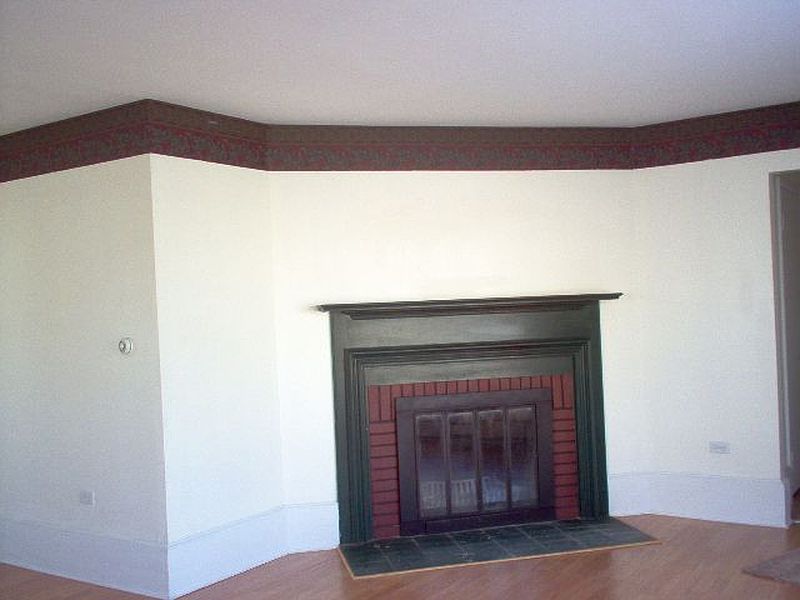 4th image of 155 MAIN