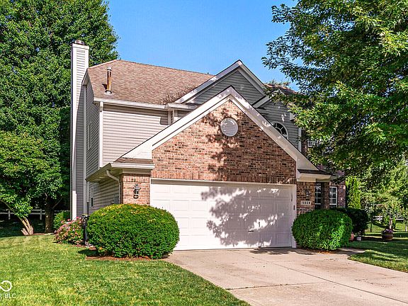 3rd image of 10824 Madeline Ct