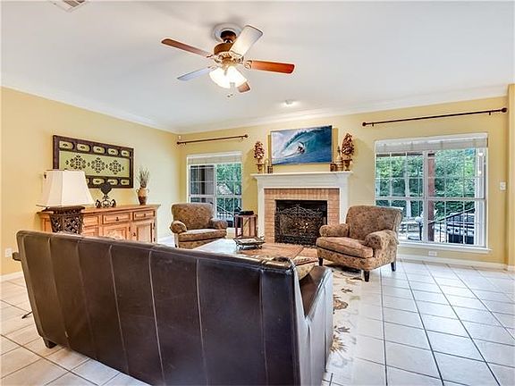 Spacious family room