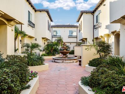 5753 White Oak Ave Unit 7, Encino, CA, 91316