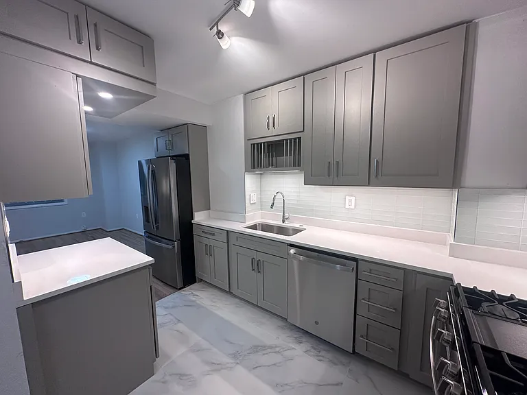 1349 Riggs St NW — Photo 2