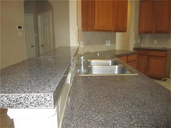 4th image of 9406 Taftsberry Dr