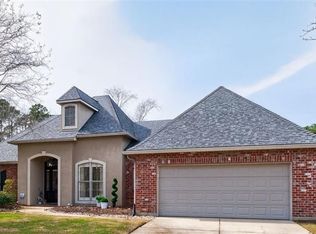 750 Claire Dr, Mandeville, LA 70471