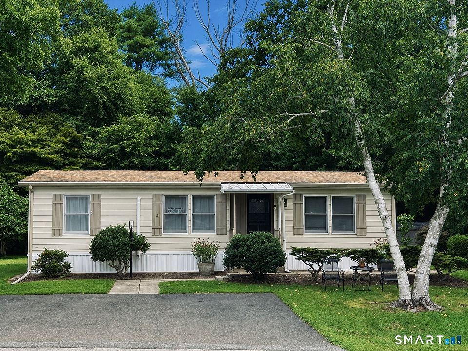 1st image of 5 Stonewall Drive #5
