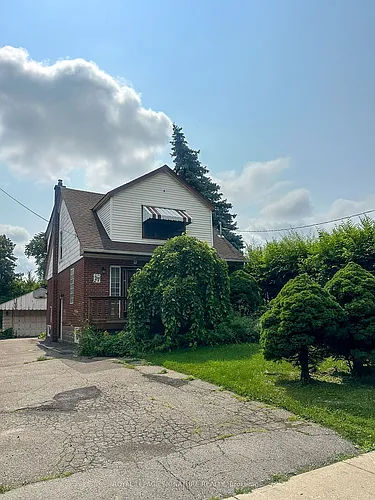 27 Millen Ave #A102 Photo 1