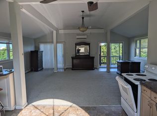 124 Lepes Rd, Tiverton, RI 02878