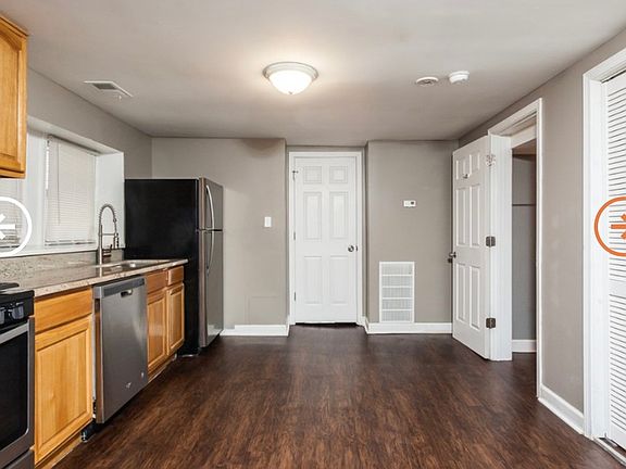 5th image of 1634 N Campbell Ave #G