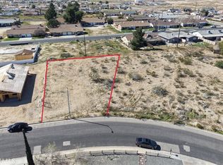111 Coronado Dr Lot 136, Victorville, CA 92394