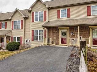 6 Ashburg Dr, Mechanicsburg, PA 17050