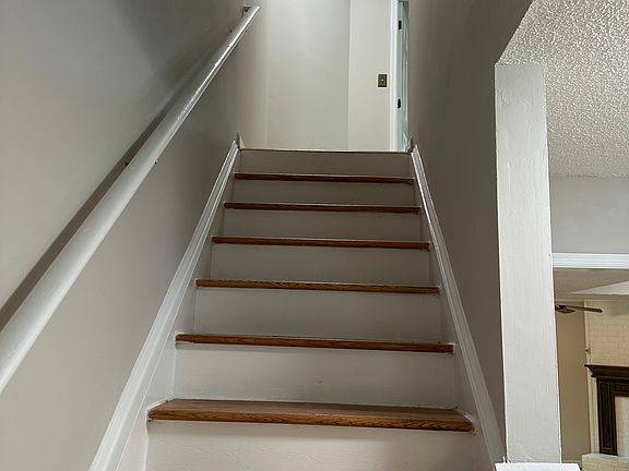 5th image of 1757 Twin Brooks Dr SE
