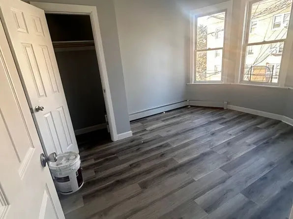 268 Woodworth Ave, Yonkers, NY 10701