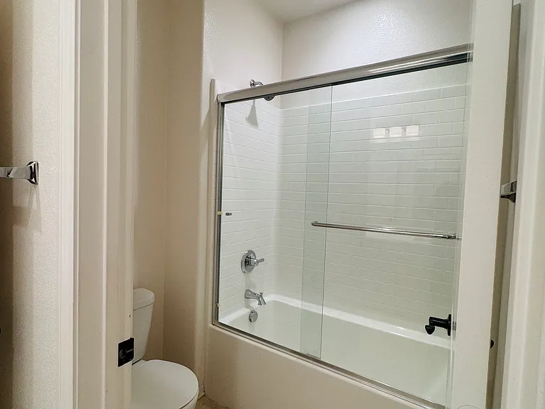 3250 E Yountville Dr #9 — Photo 14