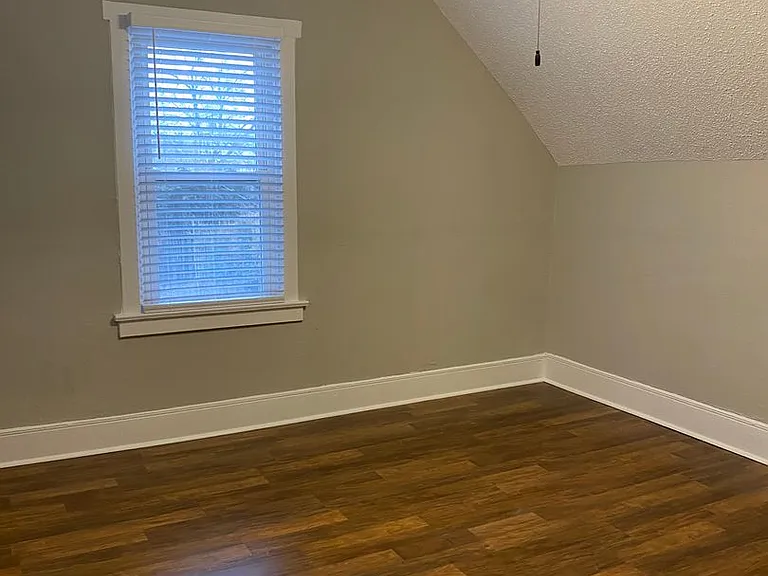 6339 Arthur Ave — Photo 8