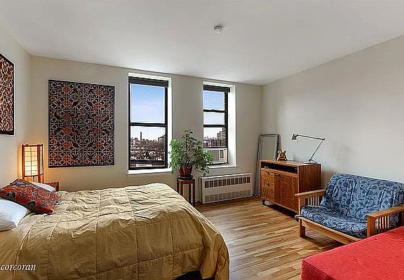 5th image of 44 Butler St Floor 2