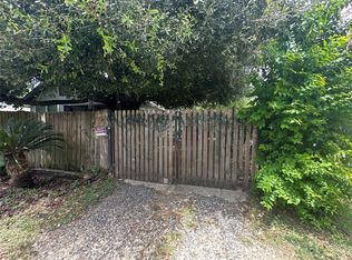 315 E 37th St, Houston, TX 77018