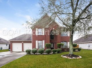 808 Courtside Dr W, League City, TX 77573