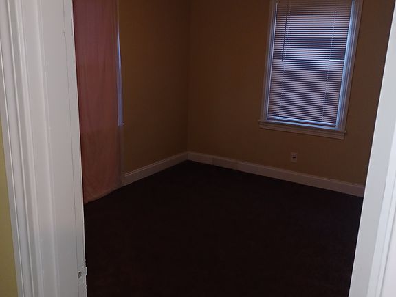 4th image of 4109 Craig Ave