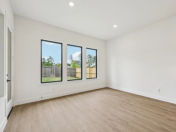 Homesite 1128 Dining - Staged