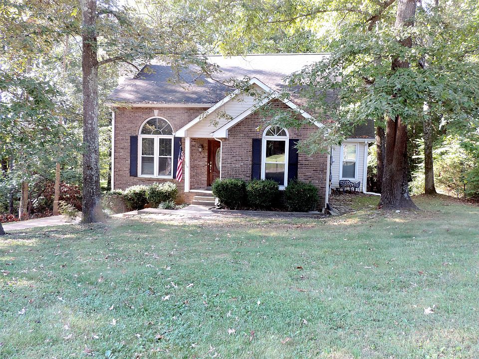 1st image of 3482 Brookfield Dr