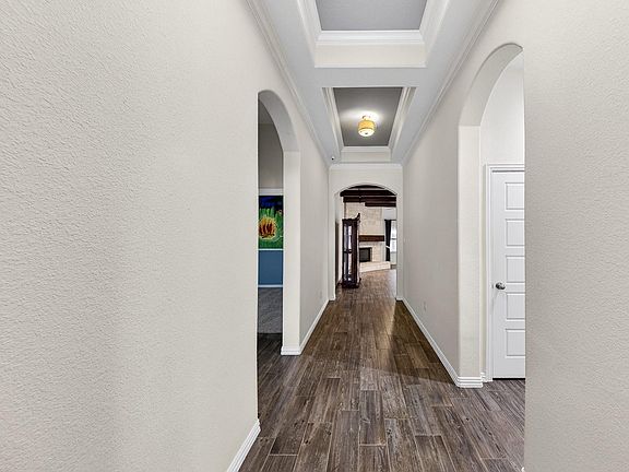 3rd image of 2829 Parkside Village Ct