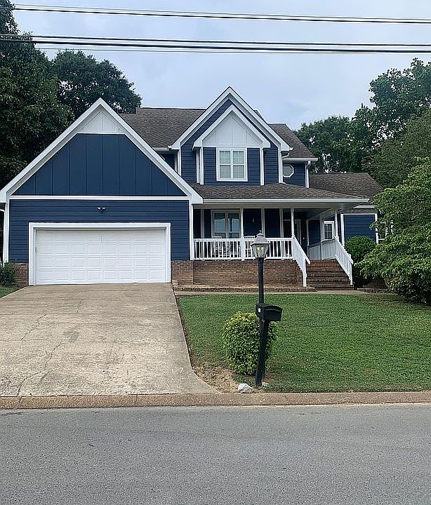 1st image of 2303 Chimney Hills Dr