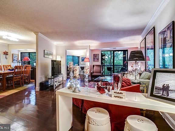 5th image of 5901 Mount Eagle Dr APT 404