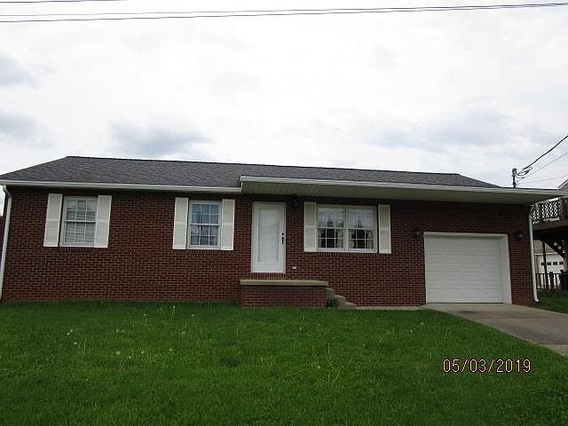 1st image of 655 James St