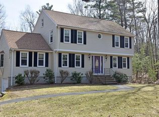 91 Scribner Rd, Tyngsboro, MA 01879