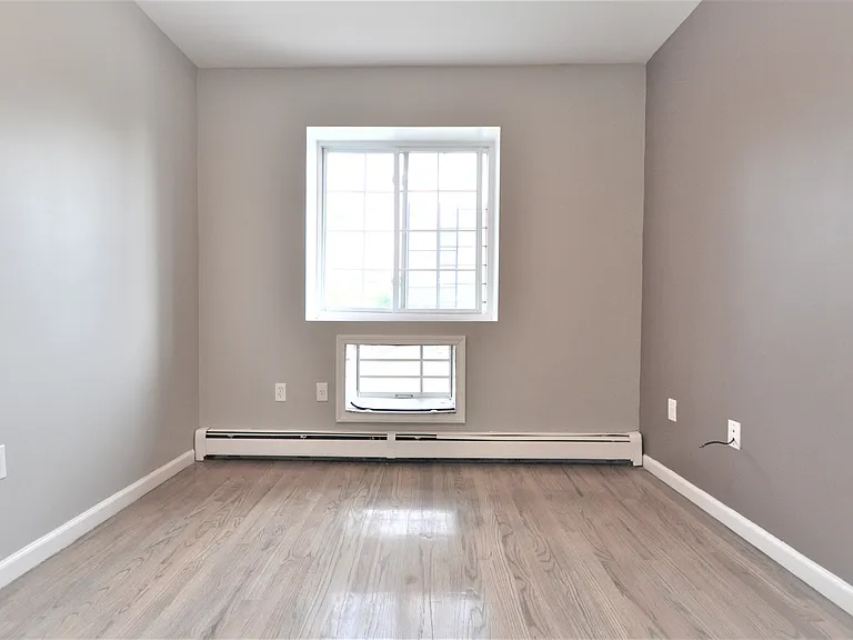 1559 Dean St #3 — Photo 6