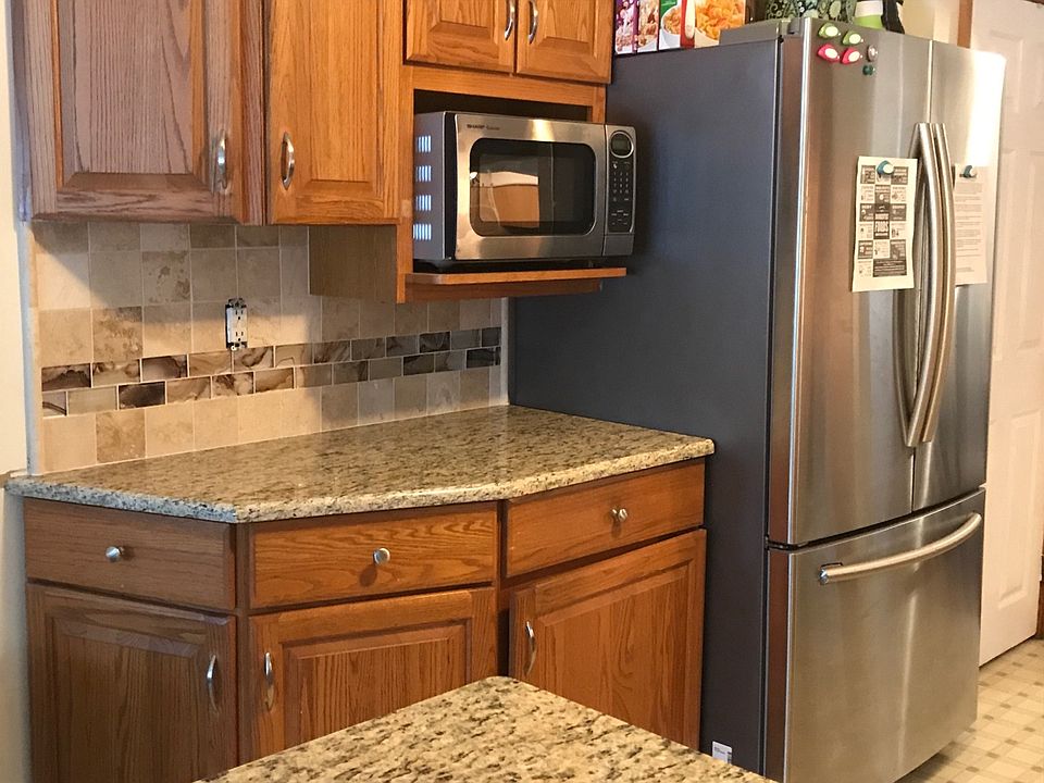 ALL NEW GRANITE AND B/S!!!
