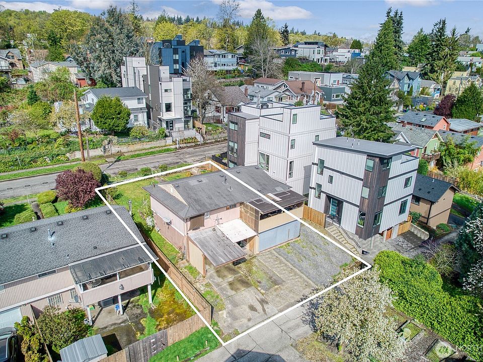 1st image of 4560 34th Avenue S