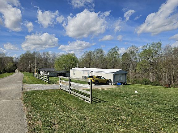 2nd image of 80 Ashley Dr